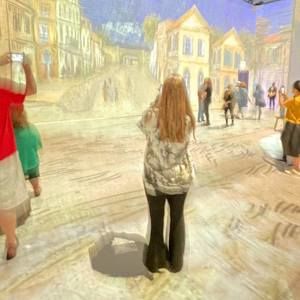 Meet your Posher, Kayla